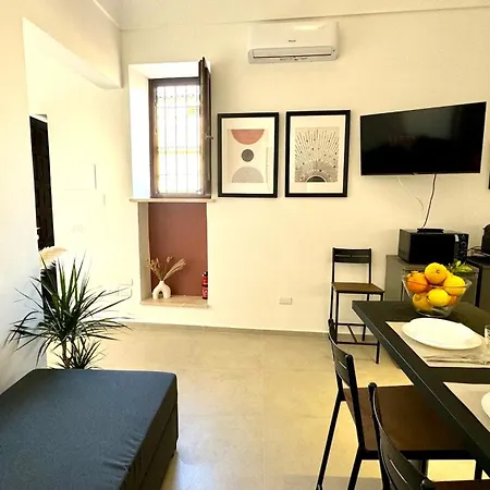 Casa Artemis Nel Cuore Di Ortigia A Siracusa